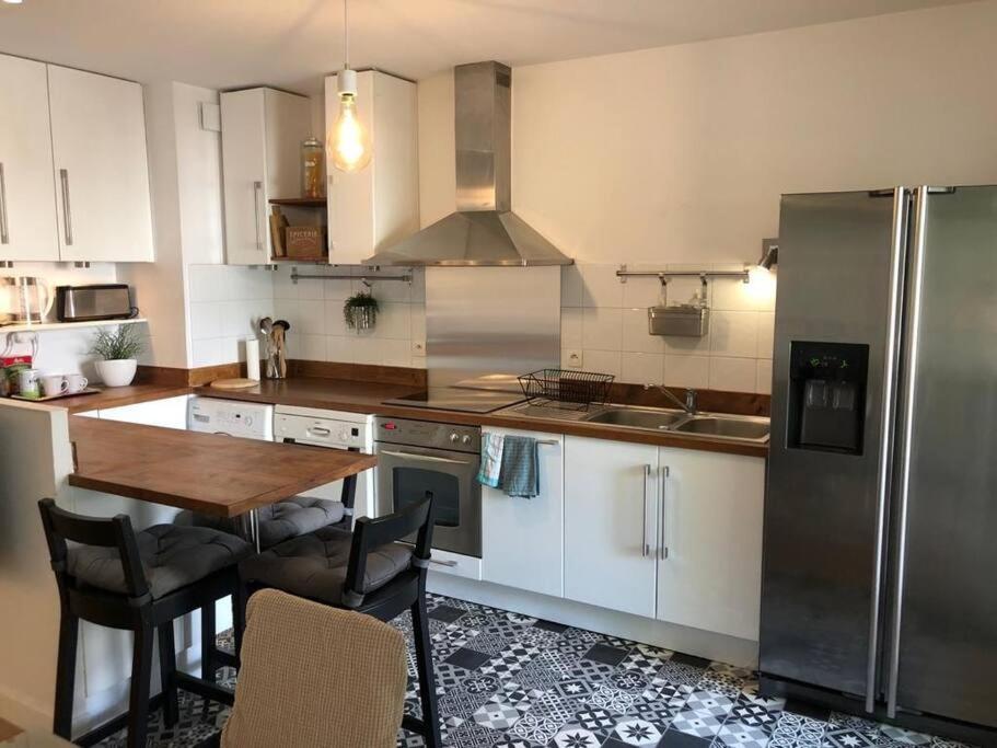 60 Sweet Home Au Coeur De Marseille Pres Du Tramway 外观 照片